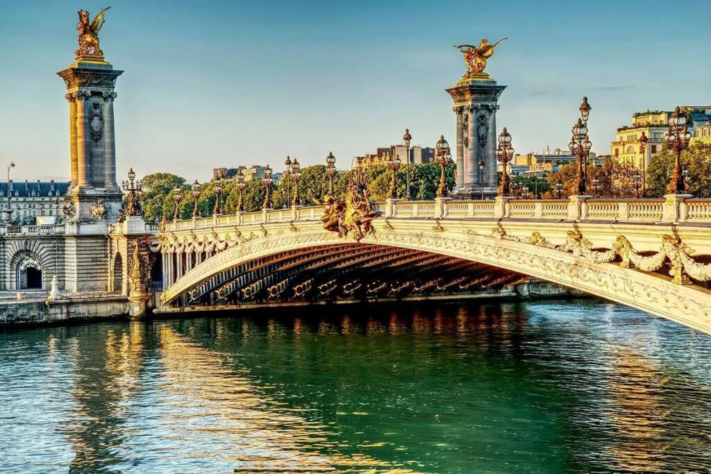 Iconic Location Only 500 Meters To The Louvre Paris Exterior foto